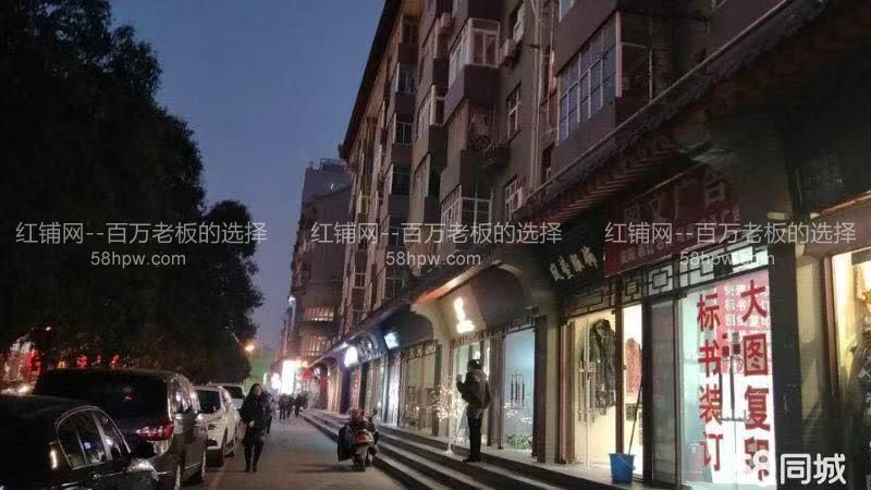急转 南广济街50平米服装店黄 金旺铺