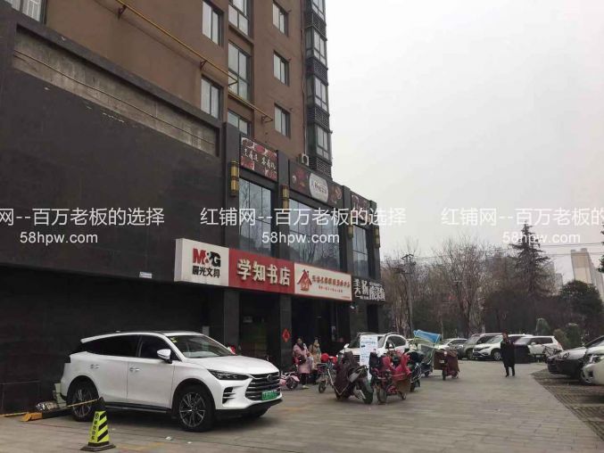 科技四路西口公交站旁81平临街旺铺出租