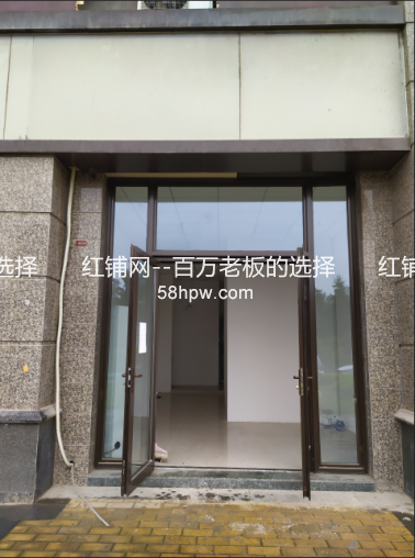 未央区恒大帝景北门门口39平空铺行业不限