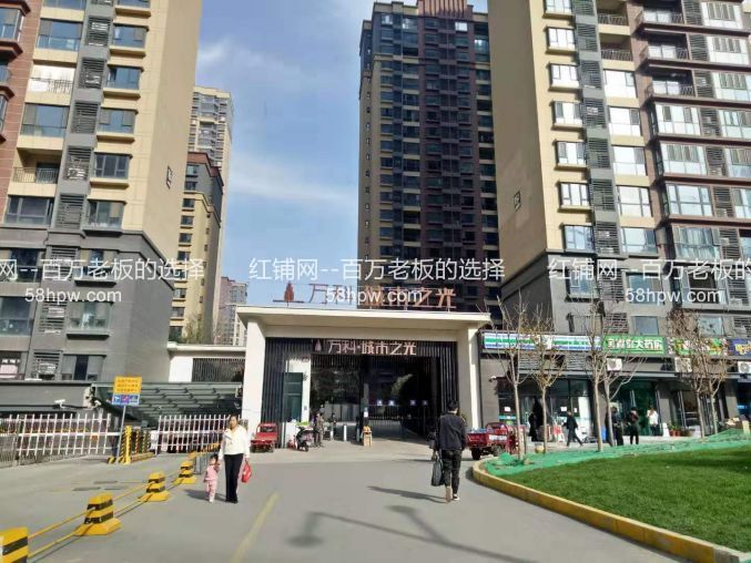 曲江新区金泘沱地铁口旁60平一楼临街社区底商出租