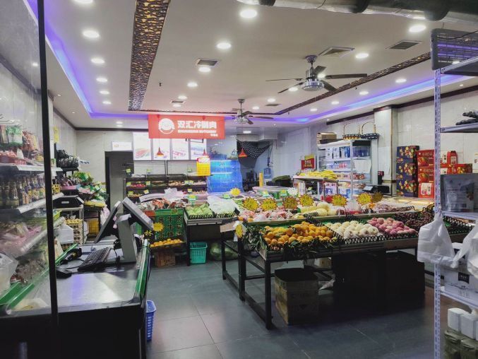 浐灞半岛小区临街底商232平生鲜店低价转让可空转