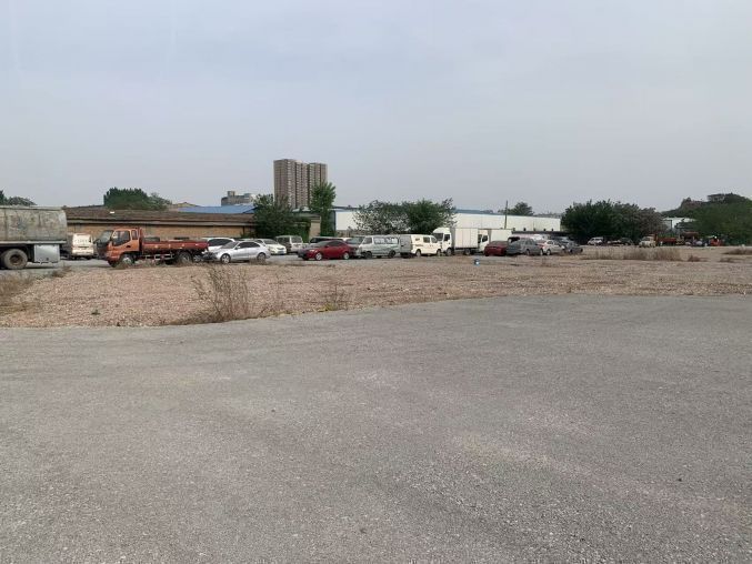 周至关中环线边600平场地出租租金便宜半挂可进